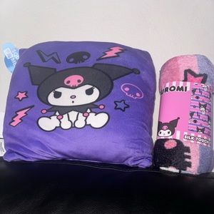 Sanrio KUROMI SILK TOUCH PLUSH THROW BLANKET 40" X 50" AND PILLOW NEW
